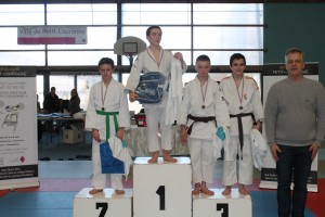 podium -38