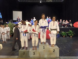 PODIUM ZOE